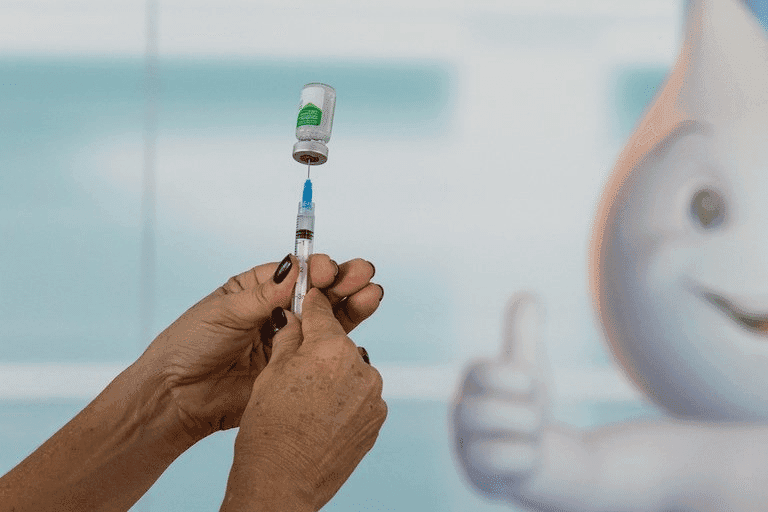 SUS retomará esquema com duas doses de reforço da vacina contra a pólio
