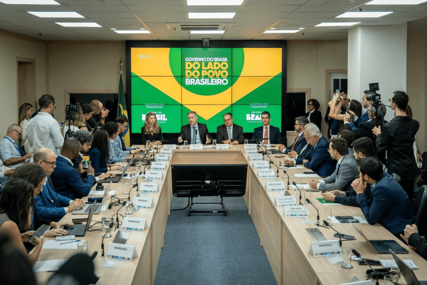 Governo propõe que Estados zerem ICMS do diesel importado