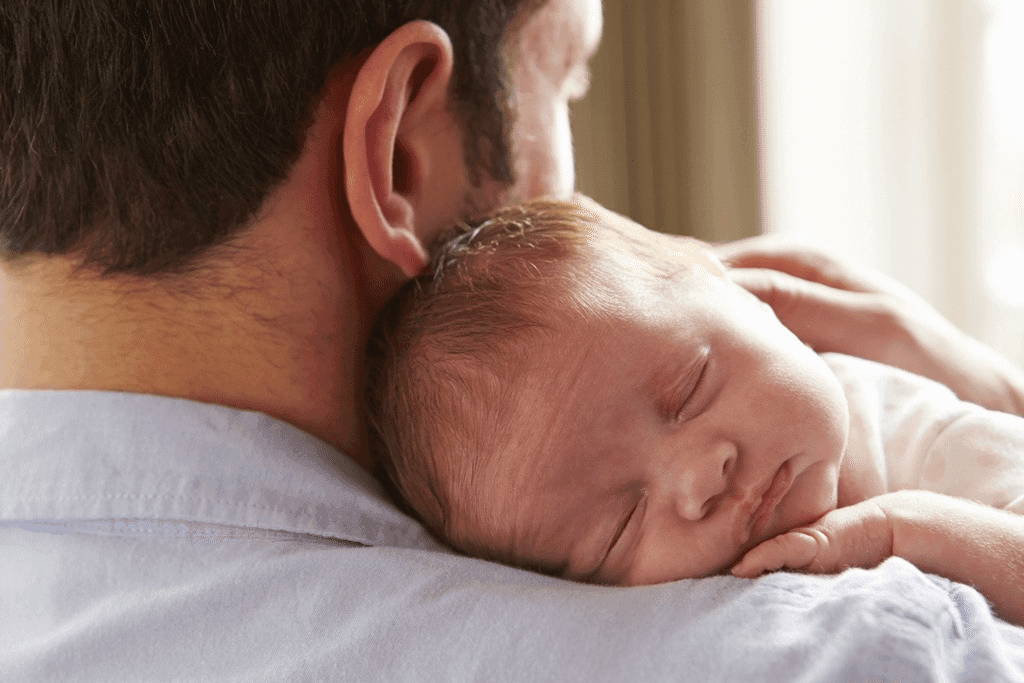 Lei que amplia licença-paternidade é sancionada 