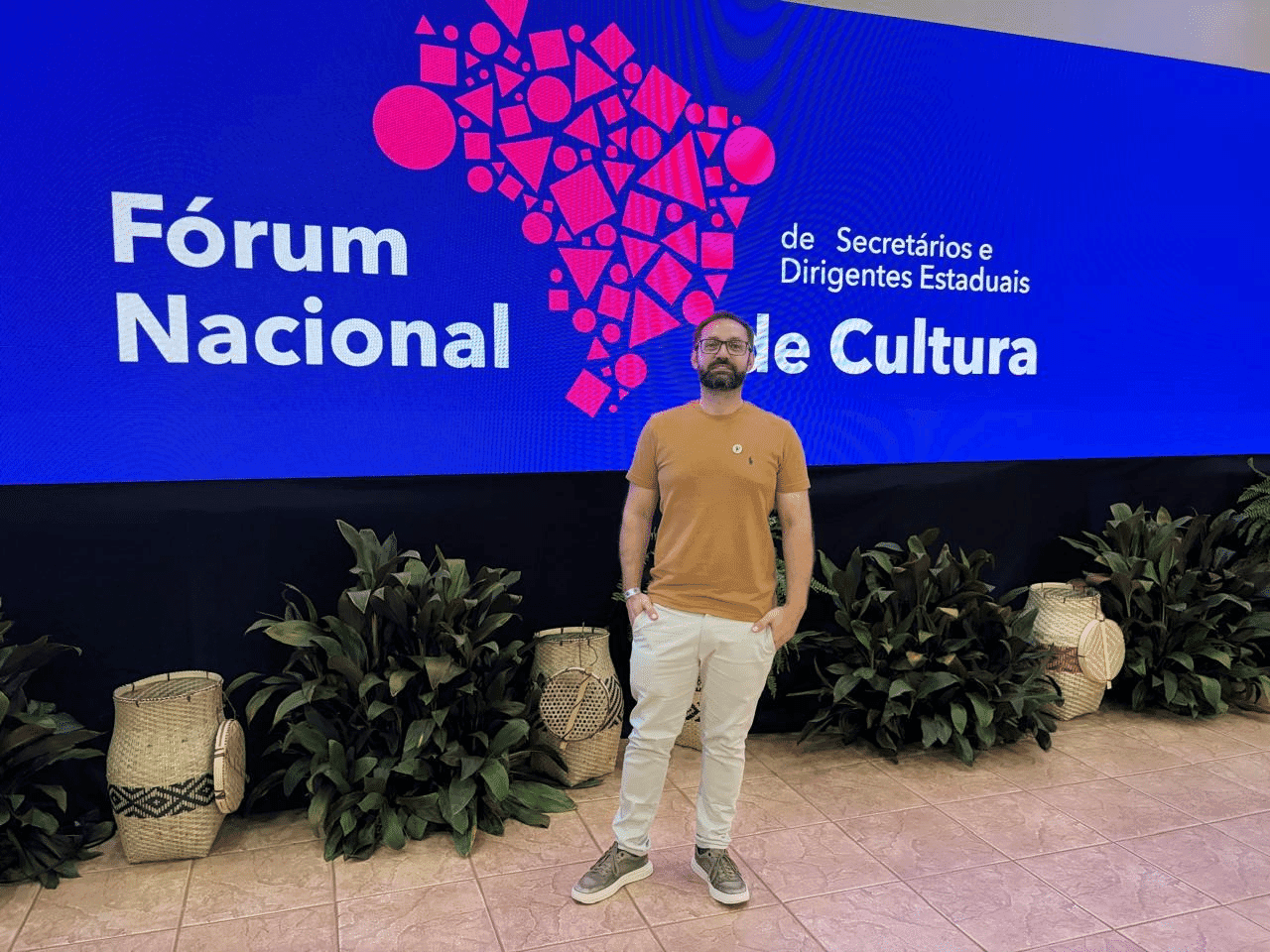 Diretor de Cultura de Rodeio Bonito participa de fórum nacional em São Miguel das Missões