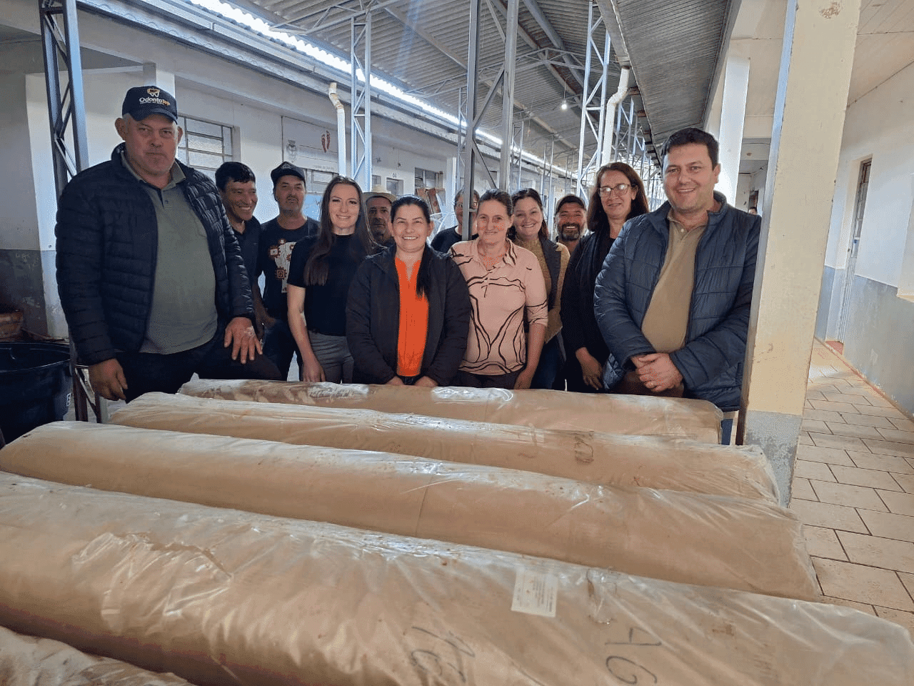 Cristal do Sul amplia incentivo à agricultura familiar com projeto para construção de estufas