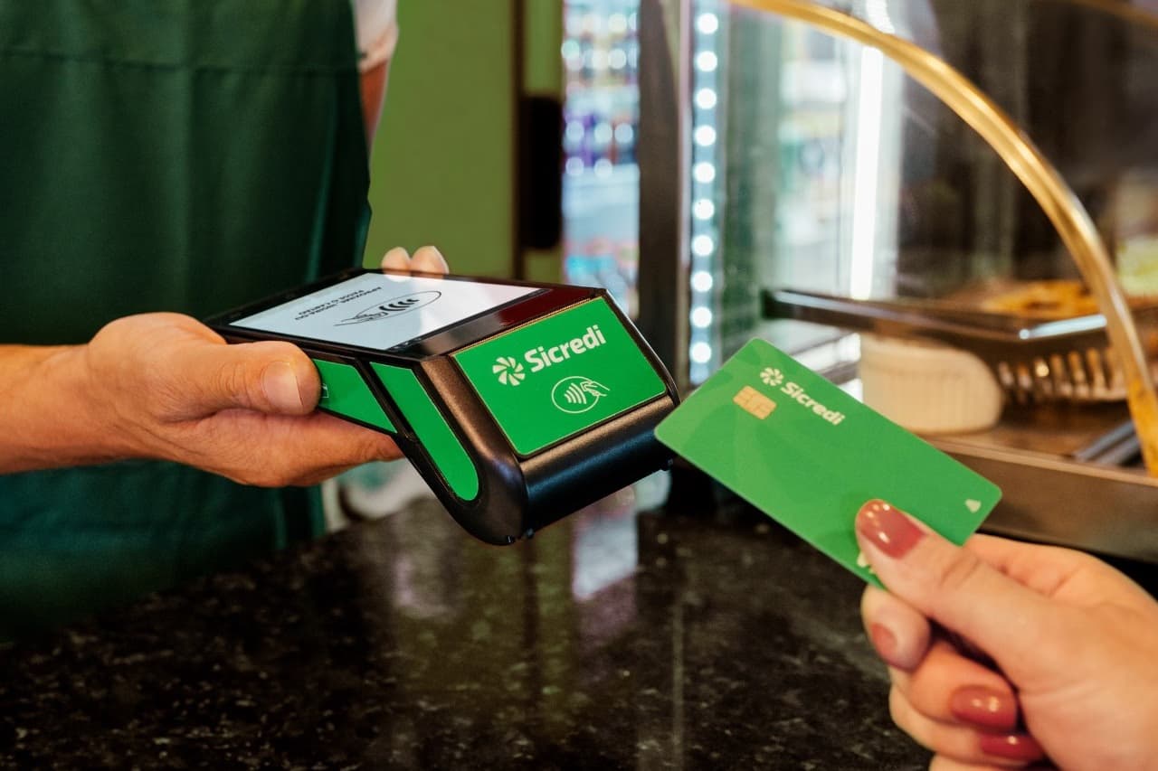 Máquinas de cartões do Sicredi registram recorde em transações  
